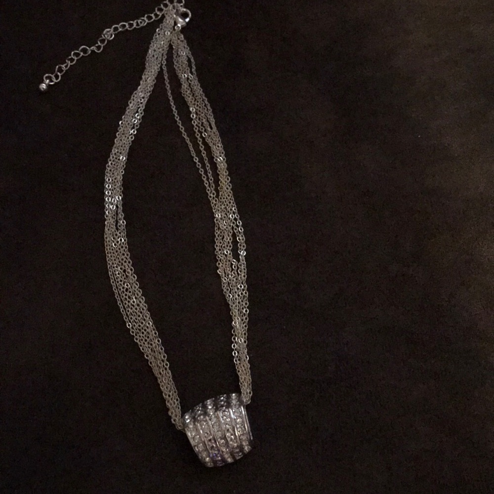 Jewelry - Picture 3 of 4